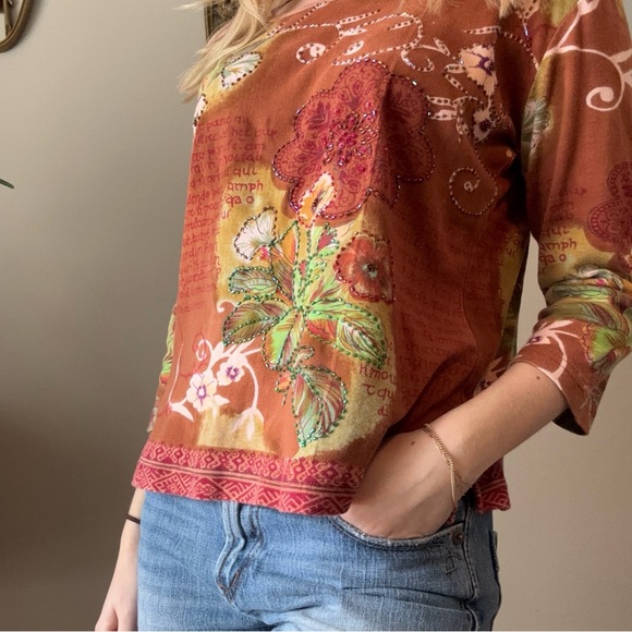 Y2K Floral Beaded Quarter Sleeve Top - Picture 8 of 9